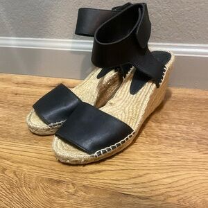VINCE SOPHIE wedges
